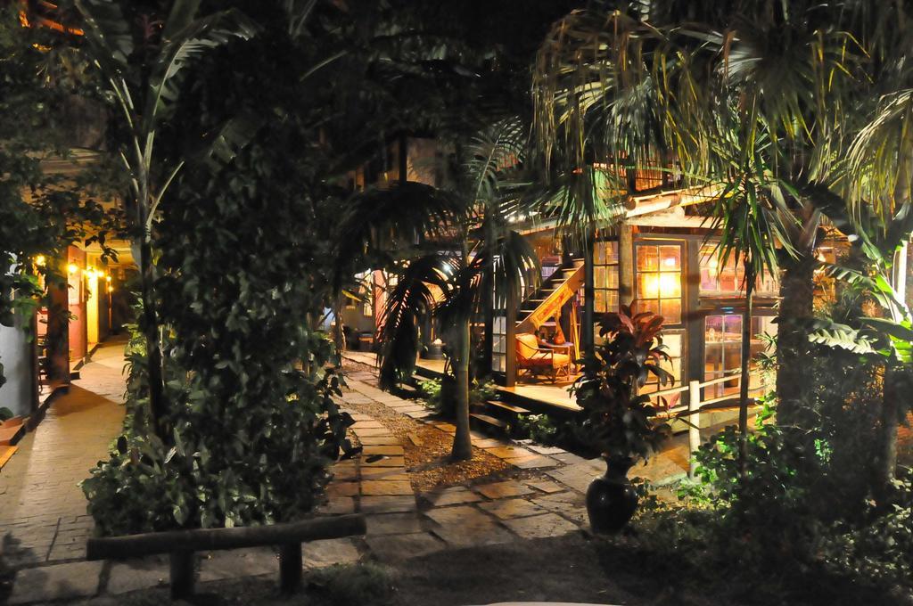 Hotel Pousada Katmandu Маресиас Экстерьер фото