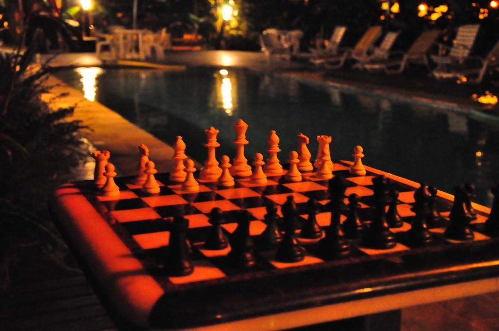 Hotel Pousada Katmandu Маресиас Экстерьер фото