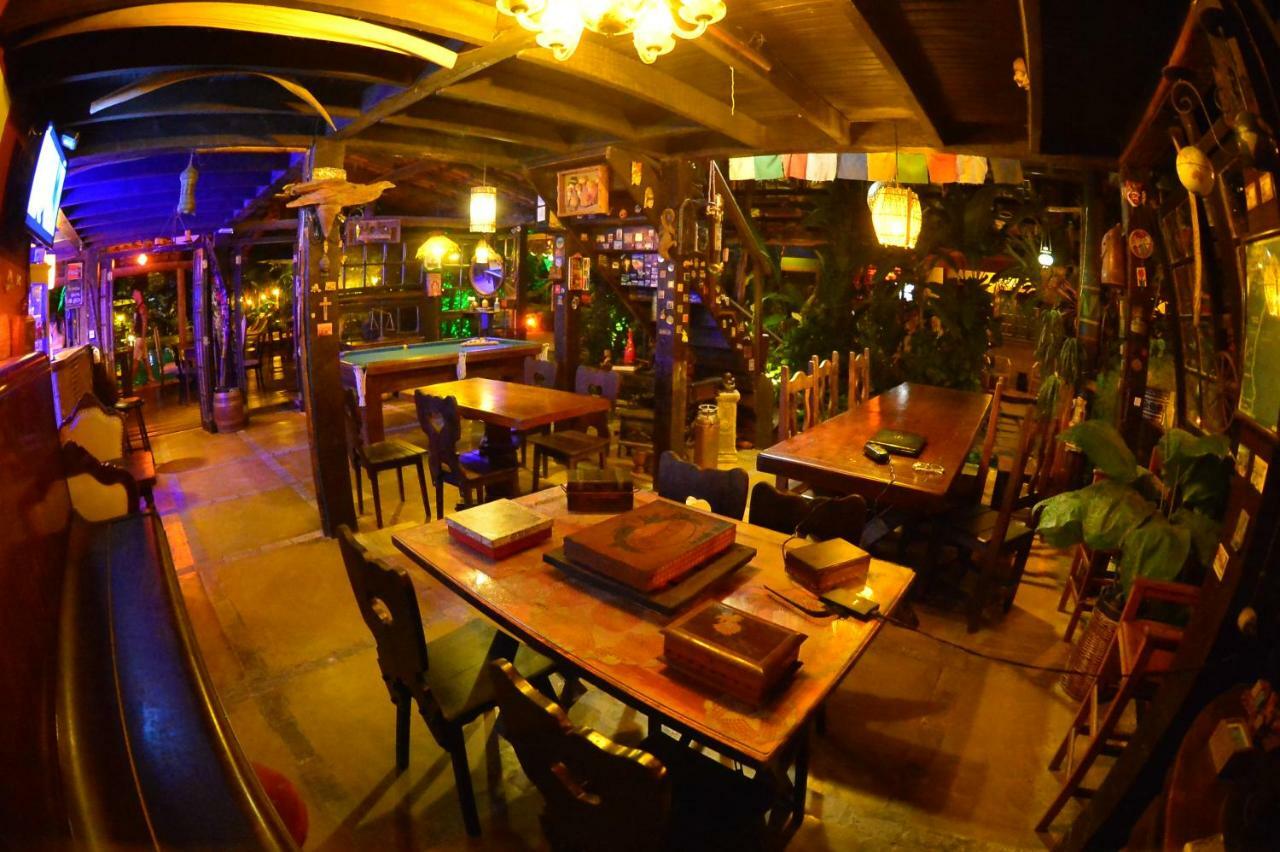 Hotel Pousada Katmandu Маресиас Экстерьер фото